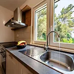 Island Gem - Five Bedroom Apartamento