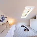Island Gem - Five Bedroom *