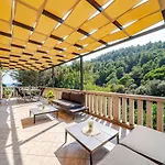 Island Gem - Five Bedroom Apartamento