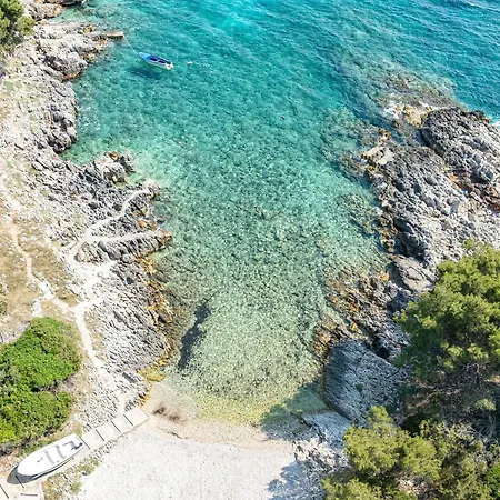 公寓 Island Gem - Five Bedroom Čara