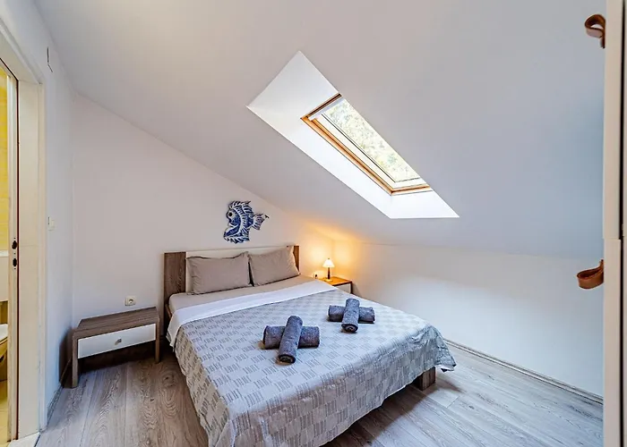 Island Gem - Five Bedroom 公寓 *