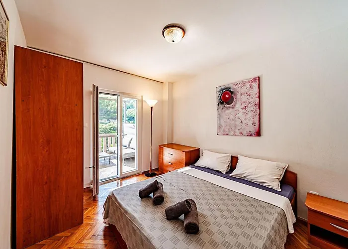 Island Gem - Five Bedroom 公寓 *