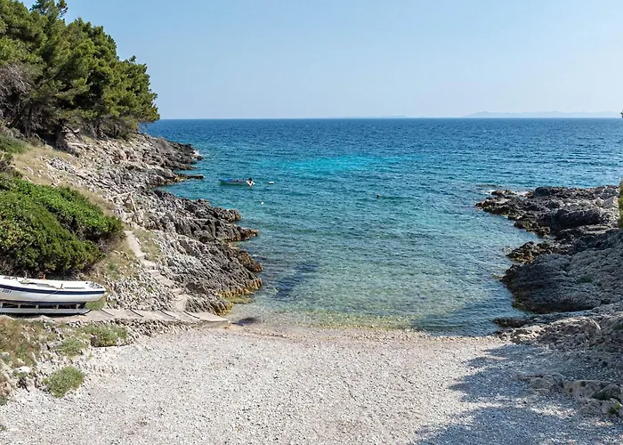 Island Gem - Five Bedroom