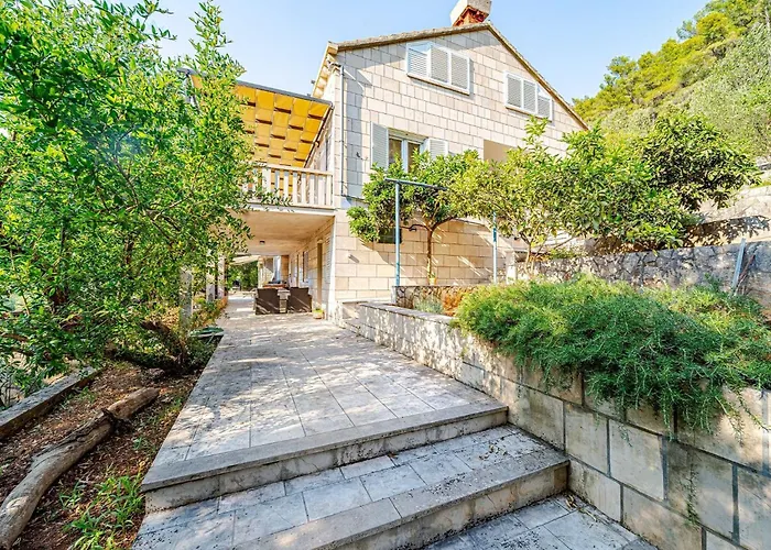 아파트 Island Gem - Five Bedroom Čara